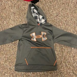 Under Armour sweatshirt *Youth Large*